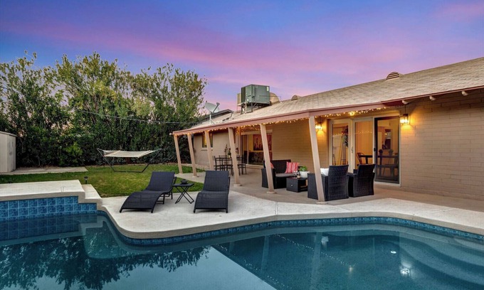 Cavalier Vista Haus | Paradise Scottsdale - 6 Beds / 4 Bedrooms + Pool!