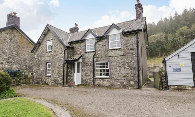 Llanfair Caereinion Haus | Parc Cottage