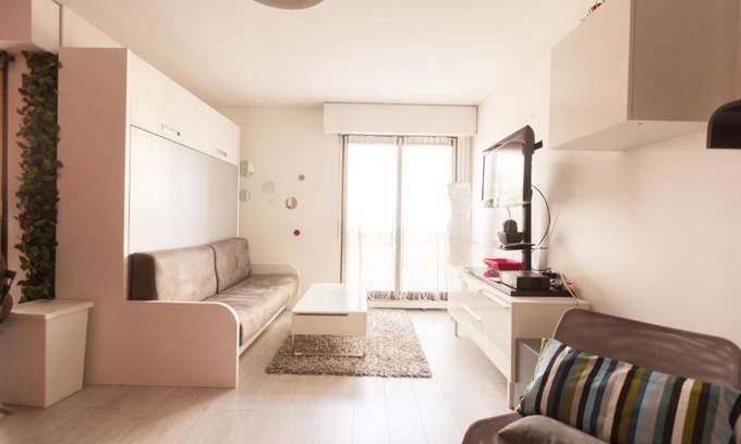 Front de Lac Wohnung | Paris à portée de main
