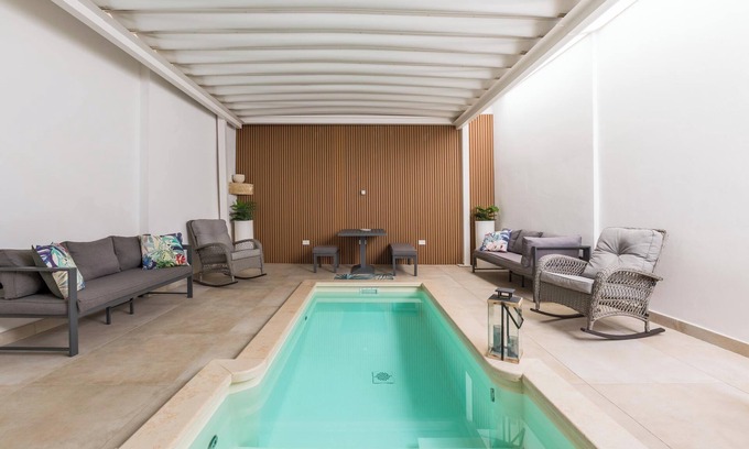 Squinzano Haus | Pasitea Luxury Suite by BarbarHouse