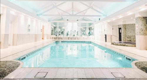 Backbarrow Wohnung | Pass the Keys Exceptional 3 Bedroom River View Apartment