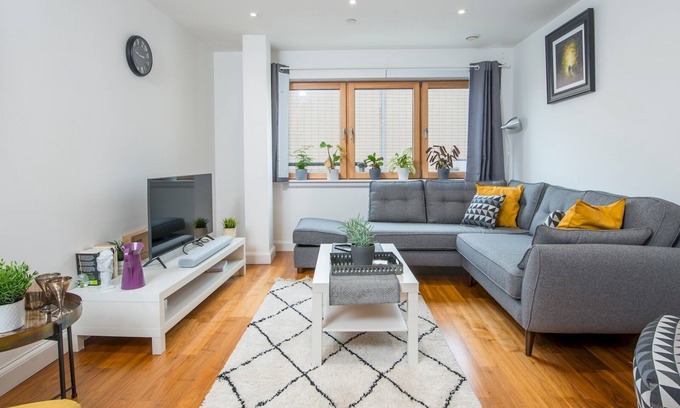 Castle Quarter Wohnung | Pass the Keys | Spacious 1 Bedroom Apartment in Heart of the City