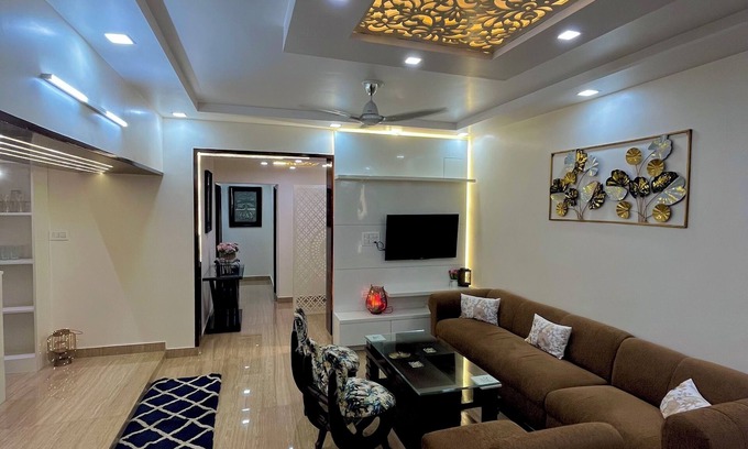 Pitampura Eigentumswohnung | Patio Paradise, PitampuranCozy and peaceful 3BHK Condo