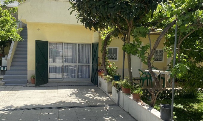 Charneca de Caparica e Sobreda Kabine | Pavillon 1ER Etage