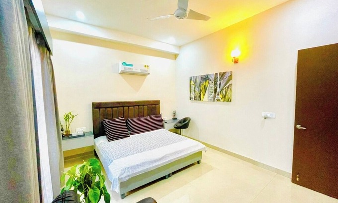 Mohali Haus | Peace with access to golfcourse