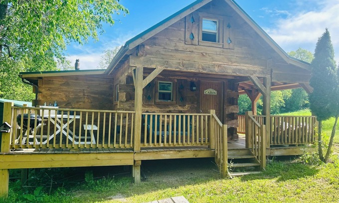 Kickapoo Kabine | Peaceful Cabin in woods