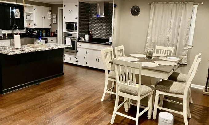 Liberty Haus | Peaceful Home