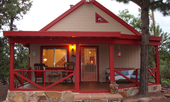 Timberland Acres Kabine | Ruhige Berg Get-Away