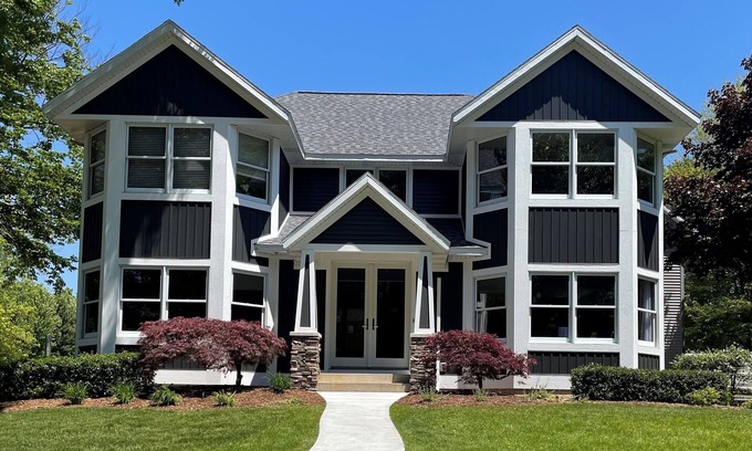 West Olive Haus | Peaceful Retreat 4 acres 8 BR 3.5 baths 4500 sq. ft. 10% off last min. bookings.