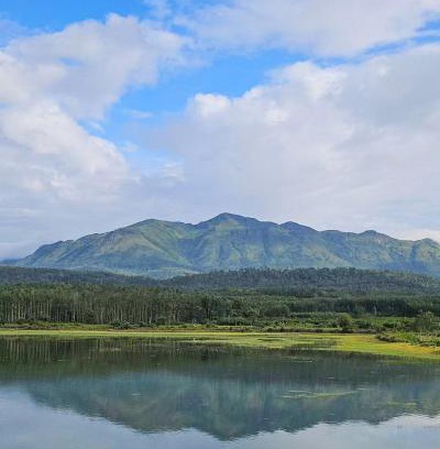 Chikkamagaluru Haus | Peak by the Lake