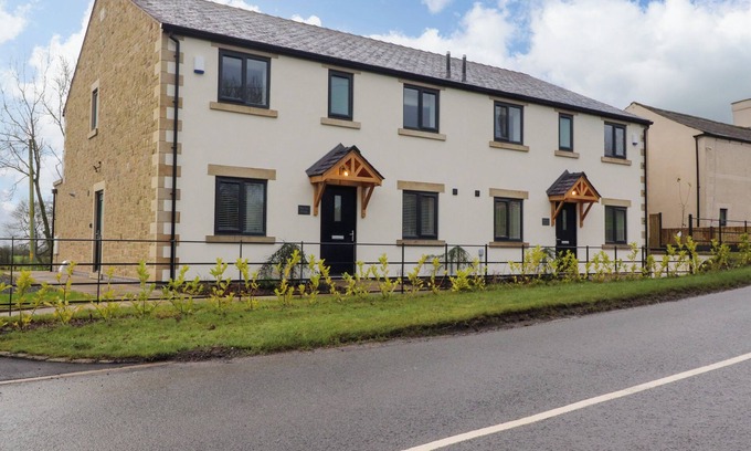 Goosnargh Hütte | PEAR TREE COTTAGE, family friendly, with a garden in Goosnargh