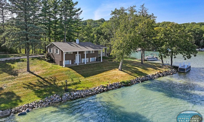 Whitewater Haus | Peninsula Paradise on Rice Lake