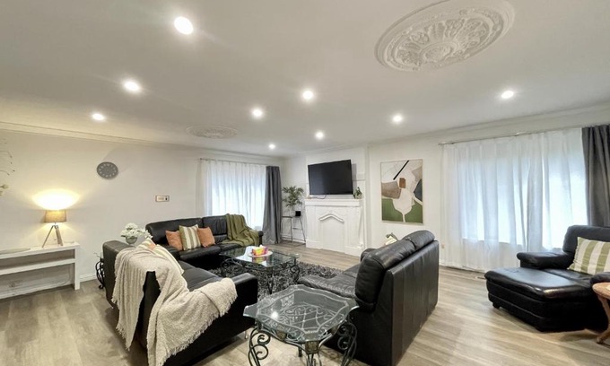 Langwarrin Haus | Penlink Lodge - Base To Explore Mornington Peninsula