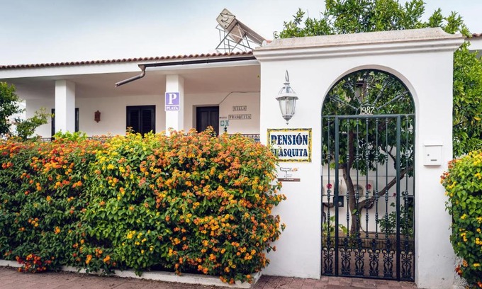 Sector H - Halcon Peregrino Haus | Pensión Frasquita