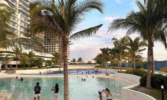 San Fernando Eigentumswohnung | Penthouse 2-bedroom condo in adorable San Fernando with WiFi, AC, 8pax+2kids3yo.