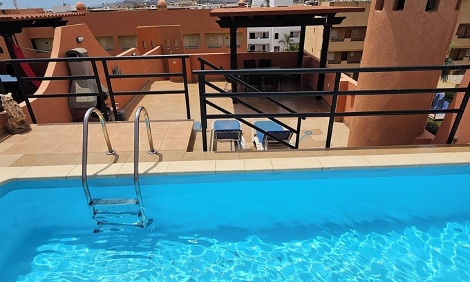 Vera Beach Wohnung | Penthouse 150 m vom Strand entfernt, mit privatem Pool in Solarium, WI-FI