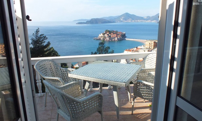Sveti Stefan Wohnung | Penthouse Appartement Sveti Stefan