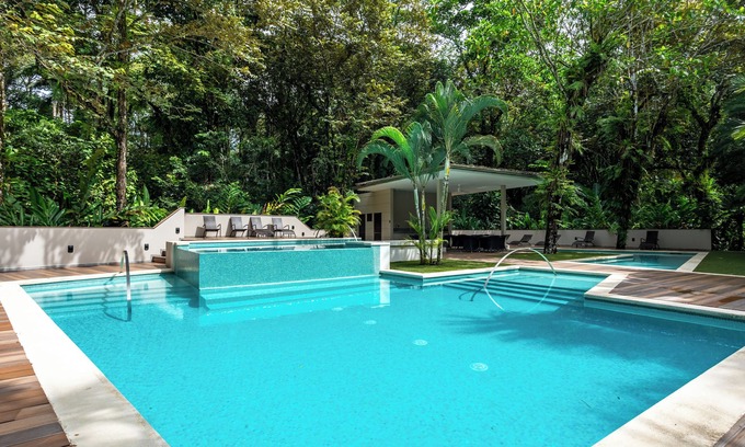 Ballena Eigentumswohnung | Penthouse Beachfront Condo-Safe-Sleeps 8