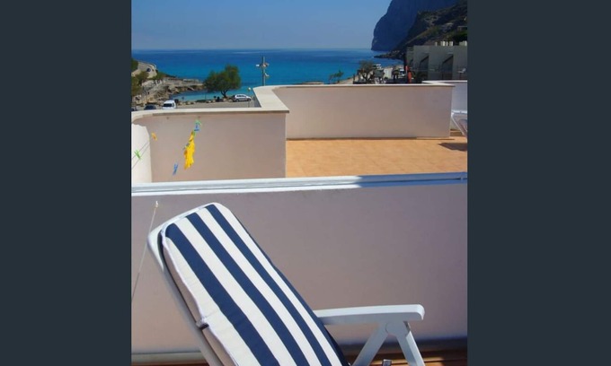 Cala San Vicente Wohnung | Dachwohnung in Cala Sant Vicenç, Pollensa. 25 m2 + Terrasse 55m2