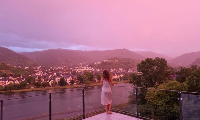 Treis-Karden Wohnung | Penthouse mit traumhaftem Moselpanoramablick & XXL Balkon, Nähe Cochem, Burg Elz