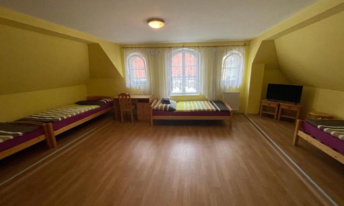 Zatec Haus | Penzion u divadla