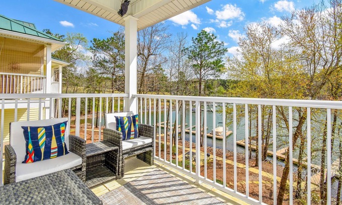 Dadeville Eigentumswohnung | Perfect condo on Beautiful Lake Martin!
