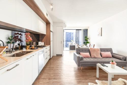 South Brisbane Wohnung | Perfect Location APT w Roof Top Pool GYM