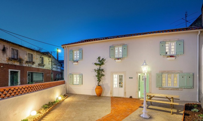 Leiria Haus | Perfect refuge in the city heart, 2 mins from the river, lakes and green spaces