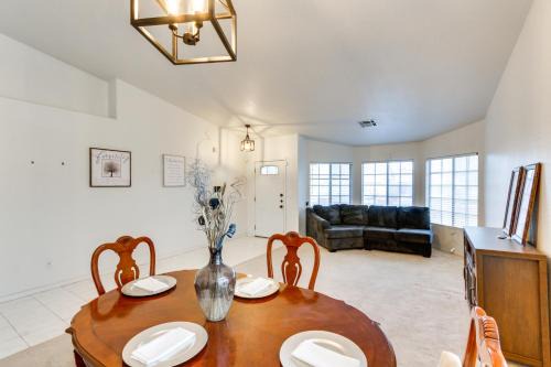 North Las Vegas Haus | Pet-Friendly Escape with Grill, 11 Mi to Strip!
