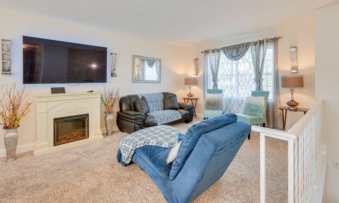 Oxon Hill-Glassmanor Haus | Pet-Friendly Fort Washington Home Near DC!