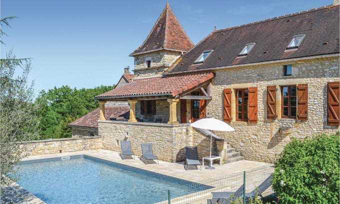 Gindou Haus | Pet Friendly Home In Gindou With Kitchen