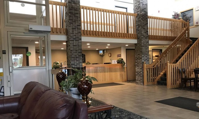 Thorp Haus | Pet-Friendly Property Near Conway Park, Free Breakfast and Parking