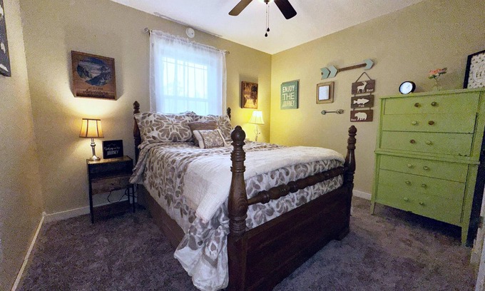 Ozark Haus | Pet Friendly Retreat in Ozark National Forest - Ride Your SxS Directly 2 Trails!