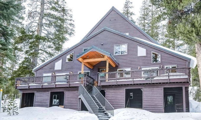 Kirkwood Kabine | Pete's Place Kirkwood Meadow View Cabin - Flying Wedge North