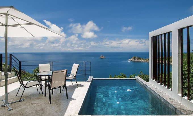Koh Tao Villa | Philip's Villa 2 ist ein helles Anwesen mit einem privaten Pool mit Meerblick.