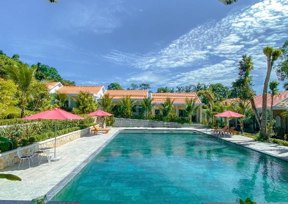 Ba Keo Hotel | Phu My Hung Bungalow