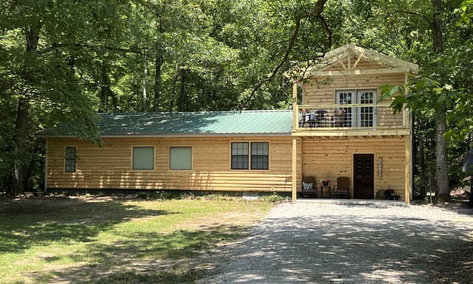 Iuka Haus | Pickwick Lake Retreat- 1.8 miles to marina and boat ramp