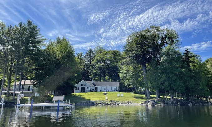 Sidney Haus | Malerischer Rückzugsort am See in den Belgrader Seen