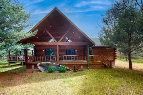 New Lisbon Haus | Pine Rock Cabin