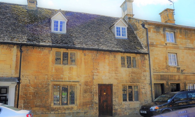 Chipping Campden Haus | Pitchers ist ein Grade 11 Cotswold Stone House im Zentrum von Chipping Campden.