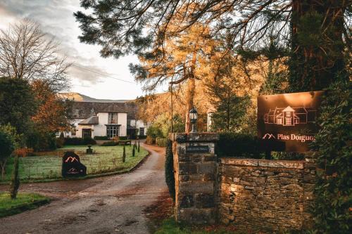 Machynlleth Bed & Breakfast | Plas Dolguog