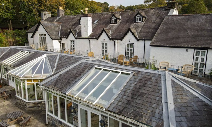 Machynlleth Bed & Breakfast | Plas Dolguog