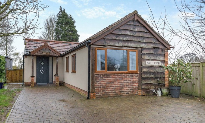 Taunton Hütte | 2 Schlafzimmer Unterkunft in Creech St. Michael, Taunton