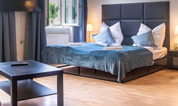 Meidling Wohnung | Pleasant 2BR Apt.- Near U6 Station am Schöpfwerk