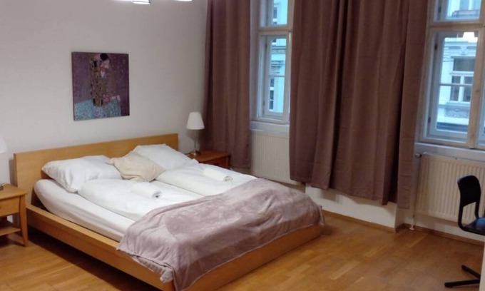 Neulerchenfeld Wohnung | Pleasing 2BR Apt.-Perfect for Longstays