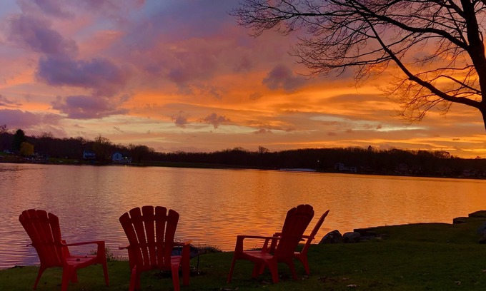 Penn Lake Park Haus | Pocono Lakefront Cabin