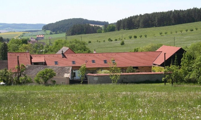 Slabcice Haus | Podkroví v Jihočeském Statku