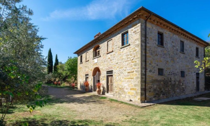 Montevarchi Haus | Poggio Cuccule by Interhome