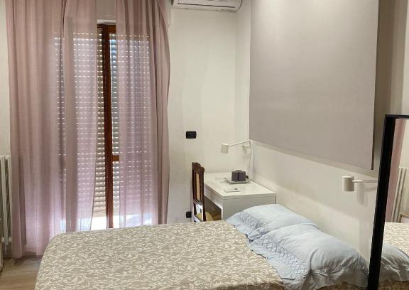 Municipio 2 Haus | Poggiofranco Green Rooms in Apartment