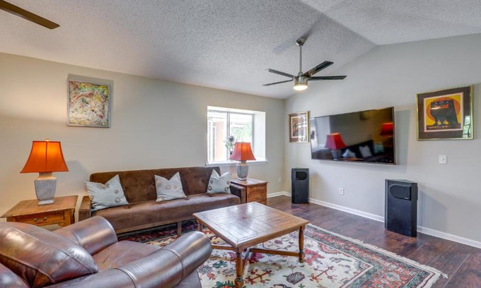 Dolphin's Cove Haus | Ponte Vedra Beach Family Home 2 Mi to Beaches!